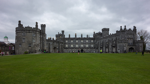 Conozcamos el hermoso castillo Kilkenny en Irlanda