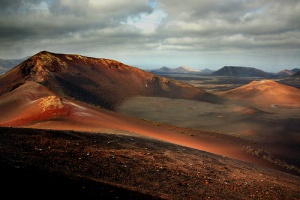 Lanzarote paraíso natural en las Islas Canarias. Reserva de la Biosfera por la UNESCO
