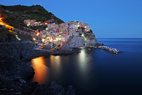 Manarola y Riomaggiore, te invitamos a recorrer “la vía del amor” en la bella costa de Italia