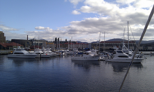 Hobart 4