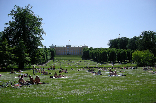 Vive de cerca a Frederiksberg, uno de los grandiosos destinos de Dinamarca