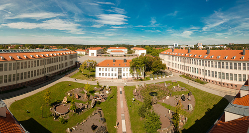 Halle 3