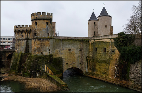 Metz 5