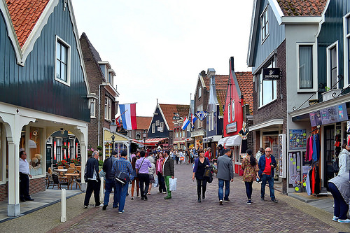 Marken 2