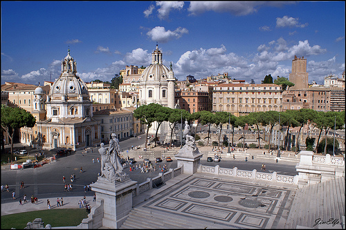 La piazza Venezia, uno de los lugares más emblemáticos de Roma