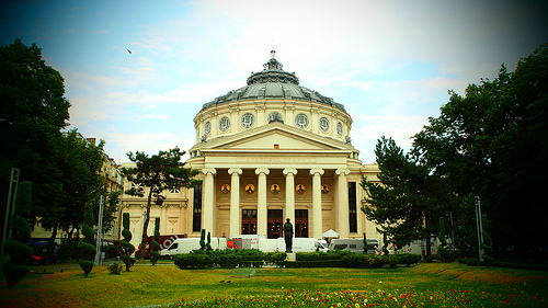 El hermoso Ateneo Rumano, un monumento de Bucarest