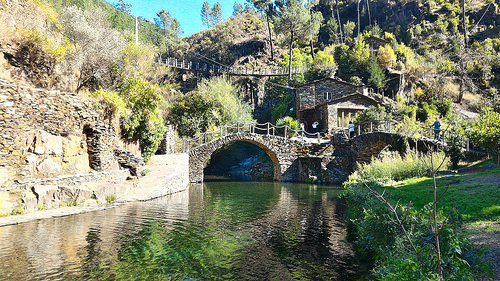 Autor: Eduardo Neves