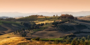San Quirico d´Orcia en Italia y su enigmática colina de cipreses