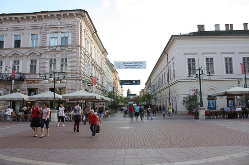 Caminando y conociendo Szeged, una bella ciudad de Hungría