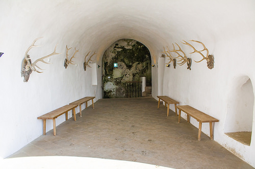 castillo de Predjama 5