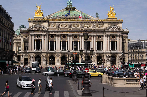 El exquisito palacio Garnier en París