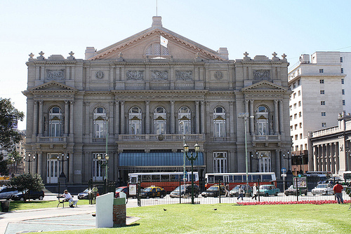 Colón, uno de los exquisitos teatros de Buenos Aires