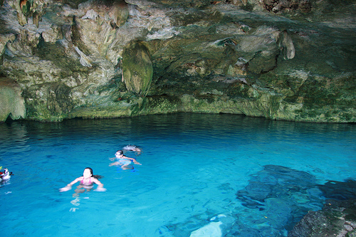 Cenote Dos Ojos 3