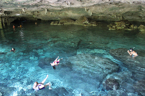 Cenote Dos Ojos 5