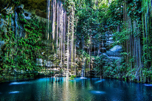 El Cenote Ik Kil, un majestuoso lugar en México