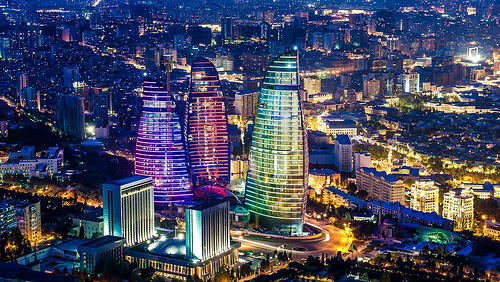 Bakú, la fusión perfecta entre lo moderno y lo antiguo