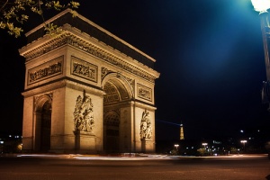 El Arco del Triunfo de París, uno de los monumentos más famosos del mundo