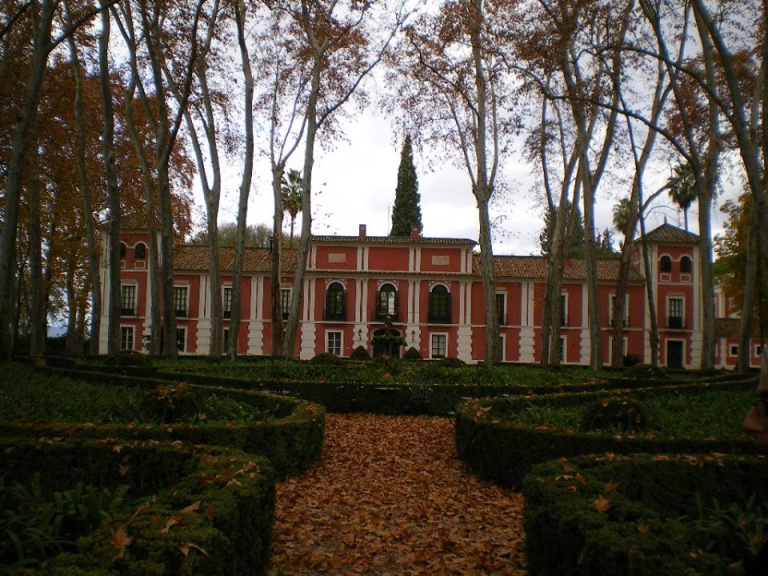El Palacio y Jardines de Moratalla en España, un lugar de ensueño
