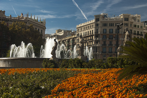 la plaza de cataluña 2