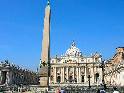 Descubre la curiosa historia del célebre Obelisco de la Plaza de San Pedro del Vaticano