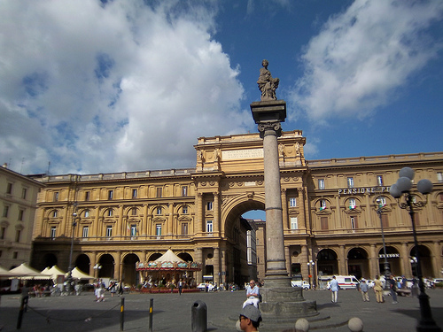 plaza de la republica 2