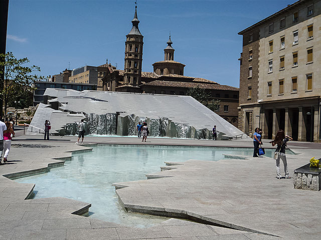 plaza del pilar 6