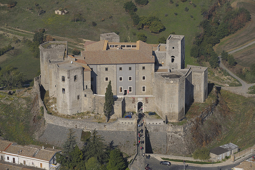 El Castillo de Melfi, uno de los castillos medievales más importantes de Italia