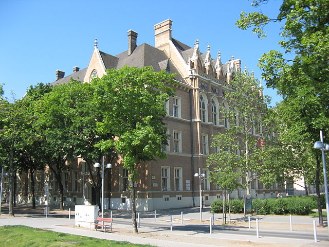 plaza de beethoven en viena 5