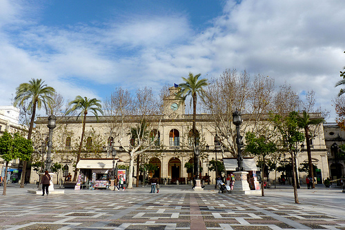La Plaza Nueva de Sevilla, un lugar histórica que te encantará visitar