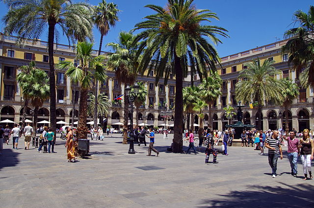plaza-real-de-barcelona-2