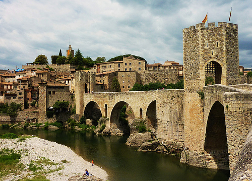 besalu-3