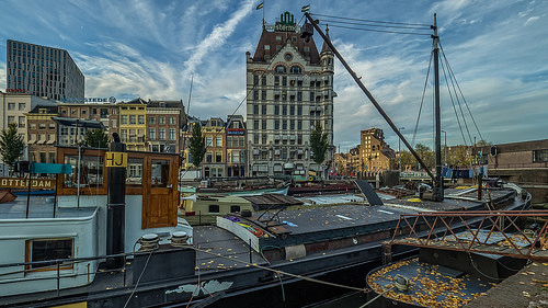 Wijnhaven - City of Rotterdam met o.a. het Witte huis - Rijksmonument. ciudades de los Países Bajos