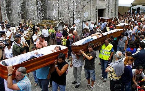 La processione dei non morti - Santa Marta de Ribarteme. celebraciones más extrañas