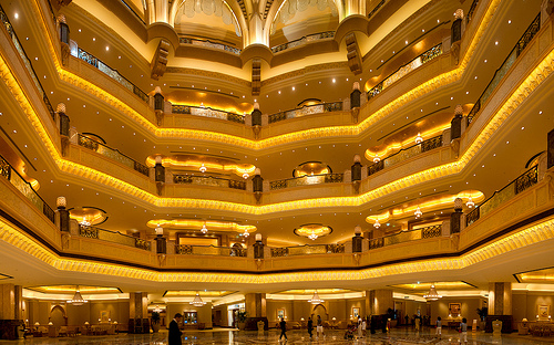 Emirates Palace Interior. hoteles más impresionantes
