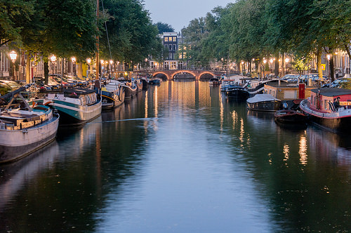 Canales