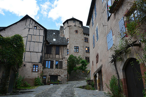 Conques