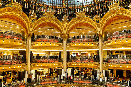 Almacenes y centros comerciales